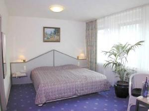 Bahn-hotel Düsseldorf