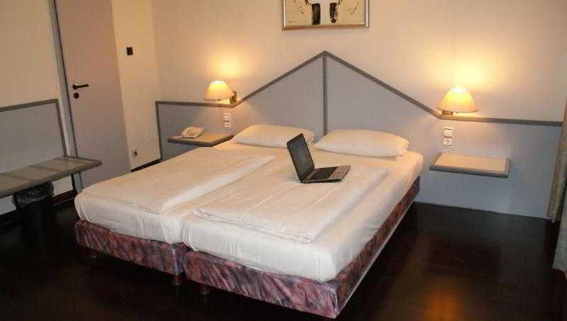 Bahn-hotel Hotel 3*