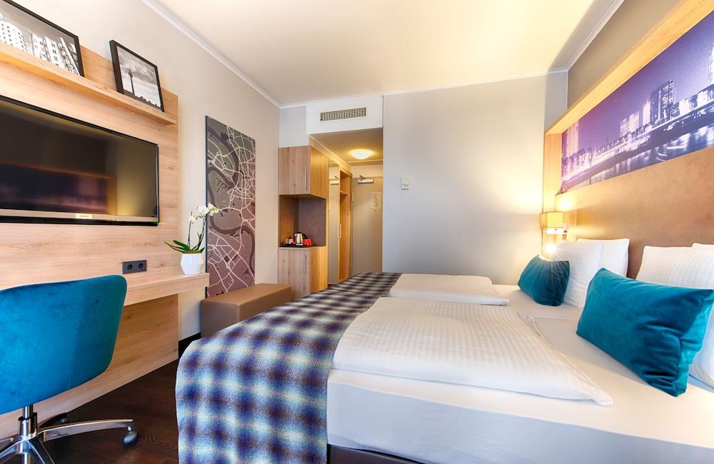 Leonardo Royal Koenigsallee 4*