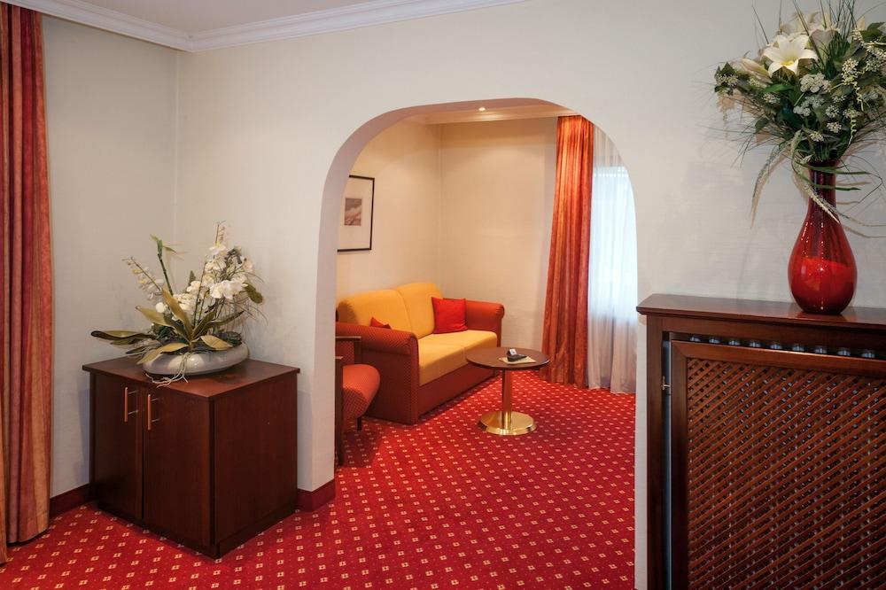 Haus Am Zoo Hotel