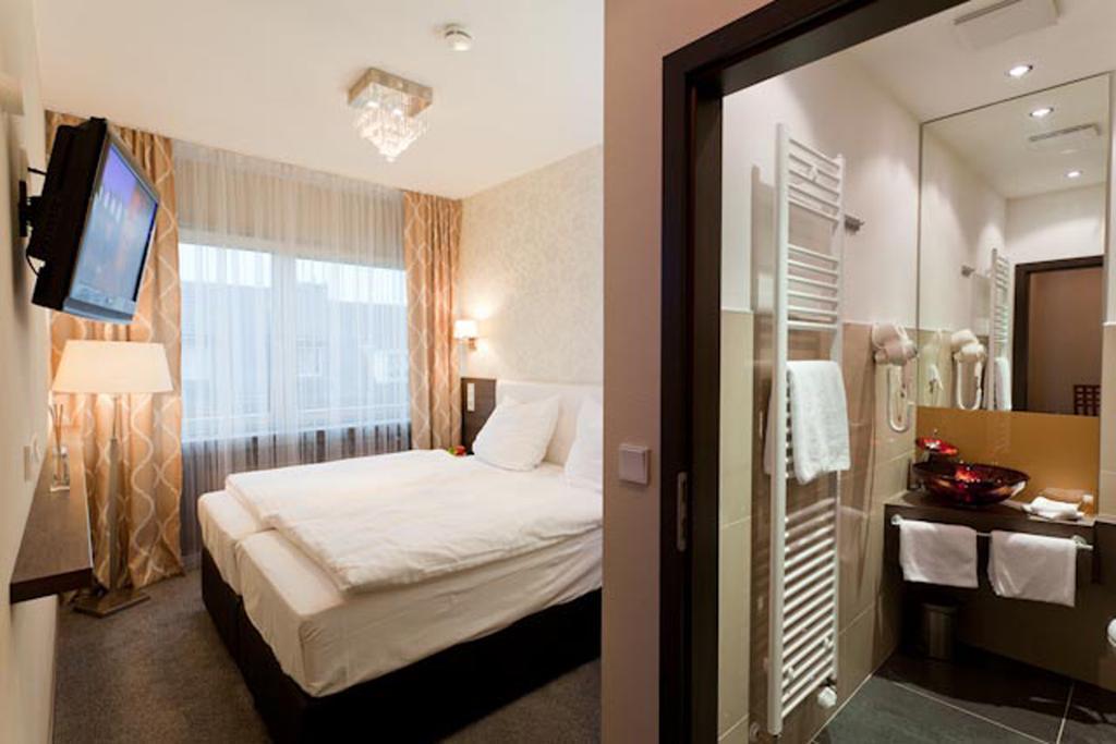 Hotel Metropol-rooms Dusseldorf