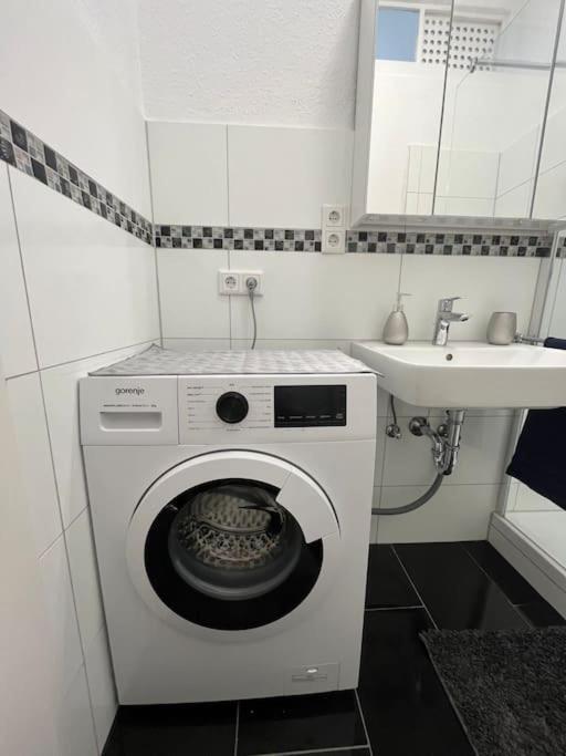 Apartment Zentrale 2 Zimmerwohnung Dusseldorf