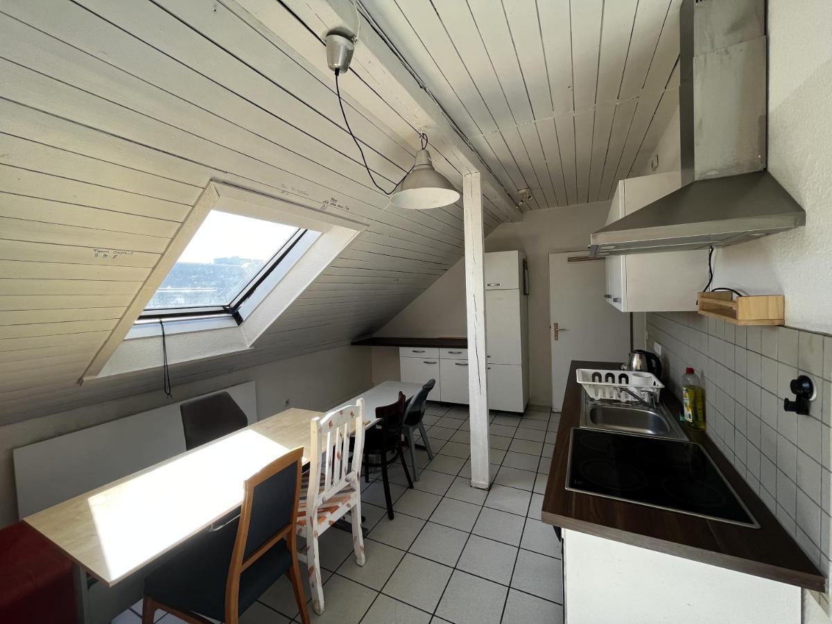 Urban Living On Worringer * Dusseldorf