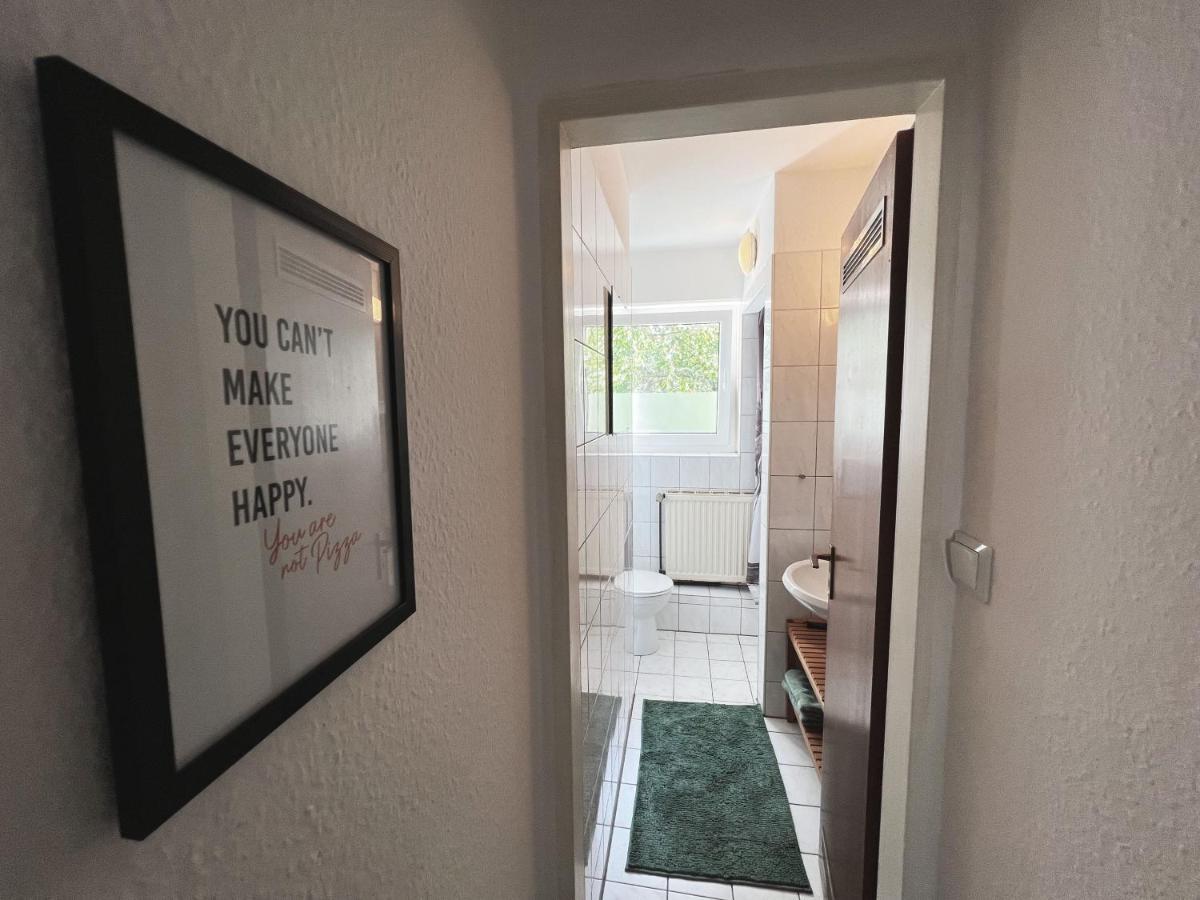 Appartement Mit Balkon Am Rhein
