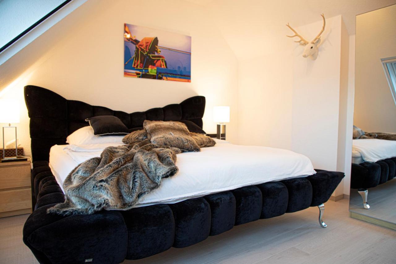 Modern Luxury Duplex In Duesseldorf-benrath *