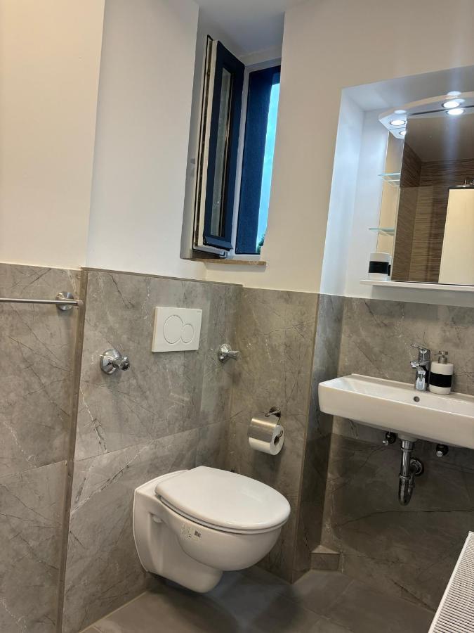 Homestay Lenti Duesseldorfer Apartment's