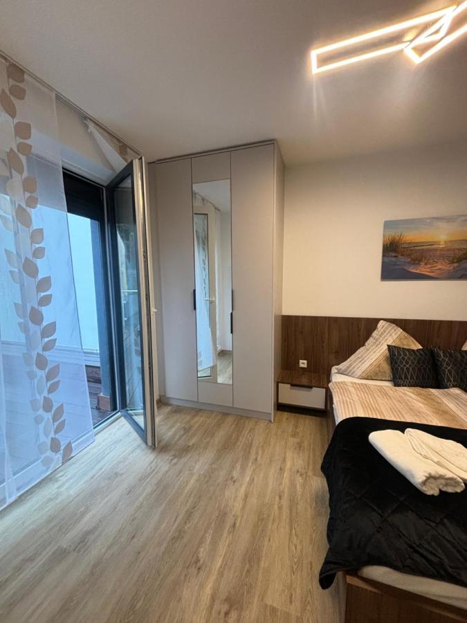 Homestay Lenti Duesseldorfer Apartment's