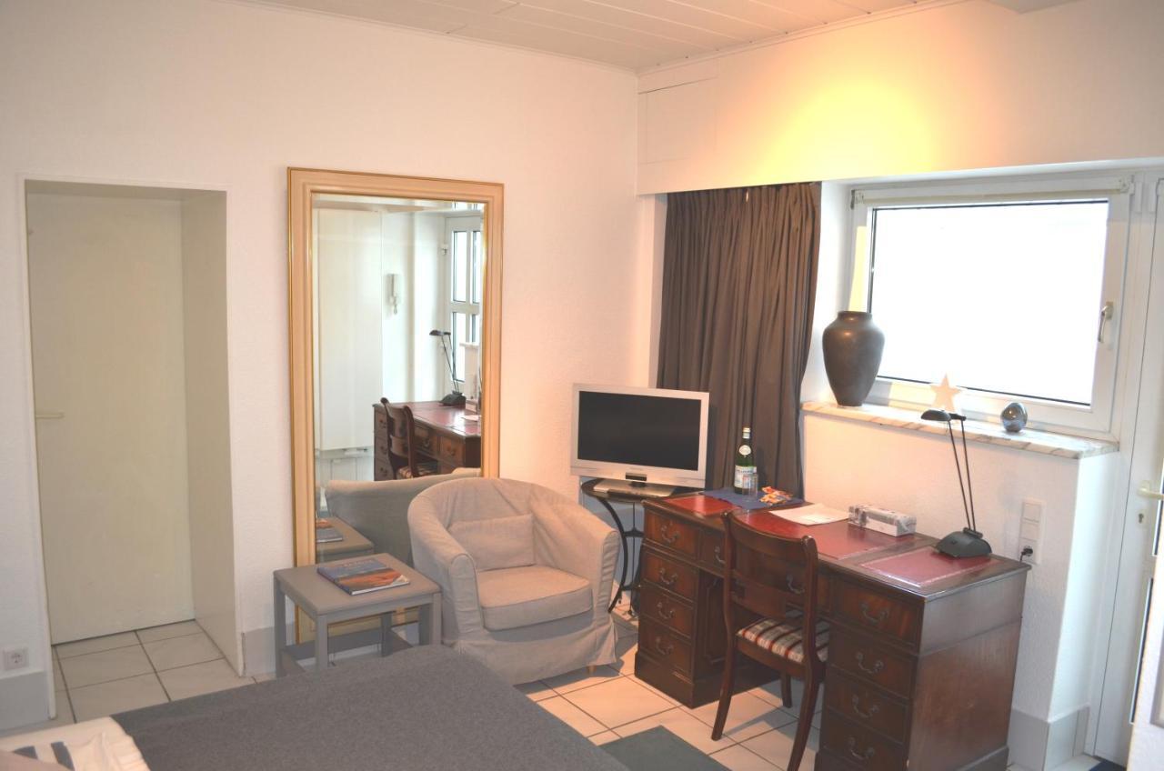 Homestay Av No.1 *