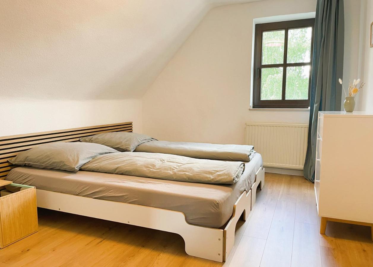 Ruhige 3 Gut Angebunden Apartment *