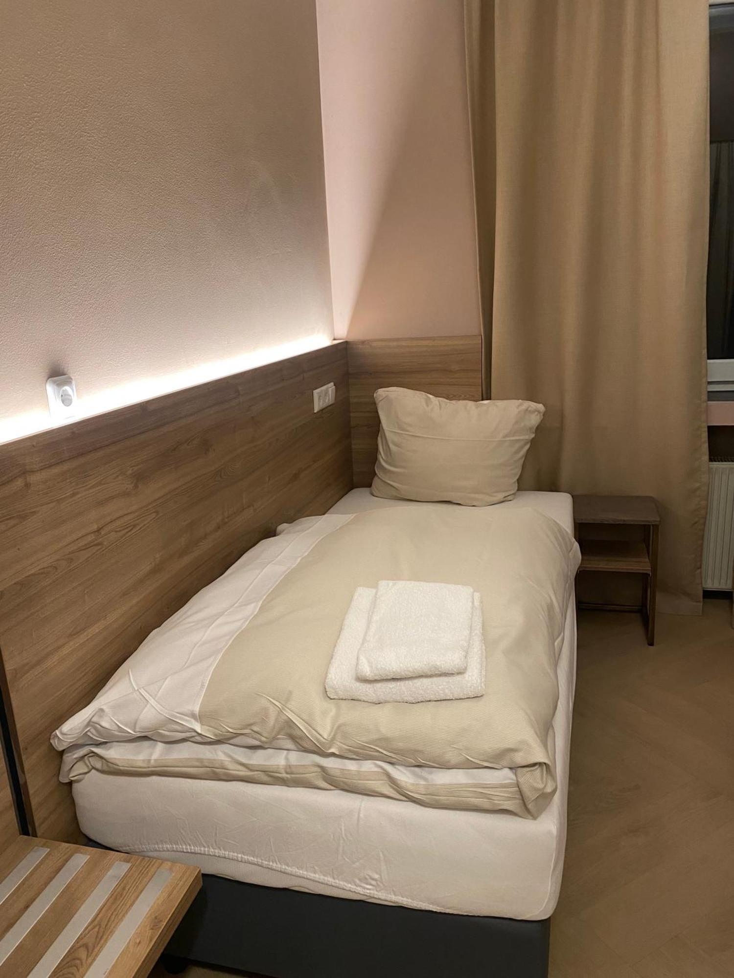 Petite Koenigsallee Self Check-in Hotel Dusseldorf