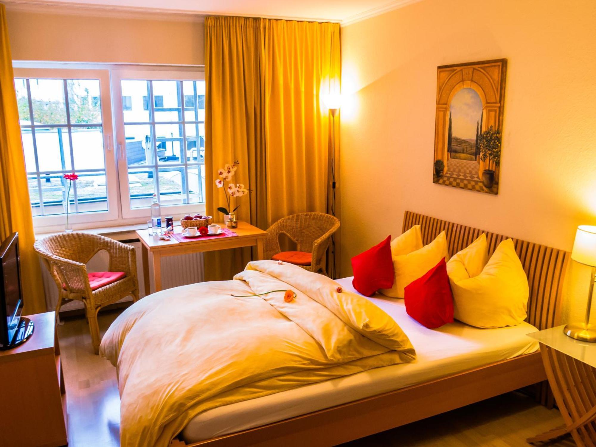 The Soho Altstadt Self Check In Hotel