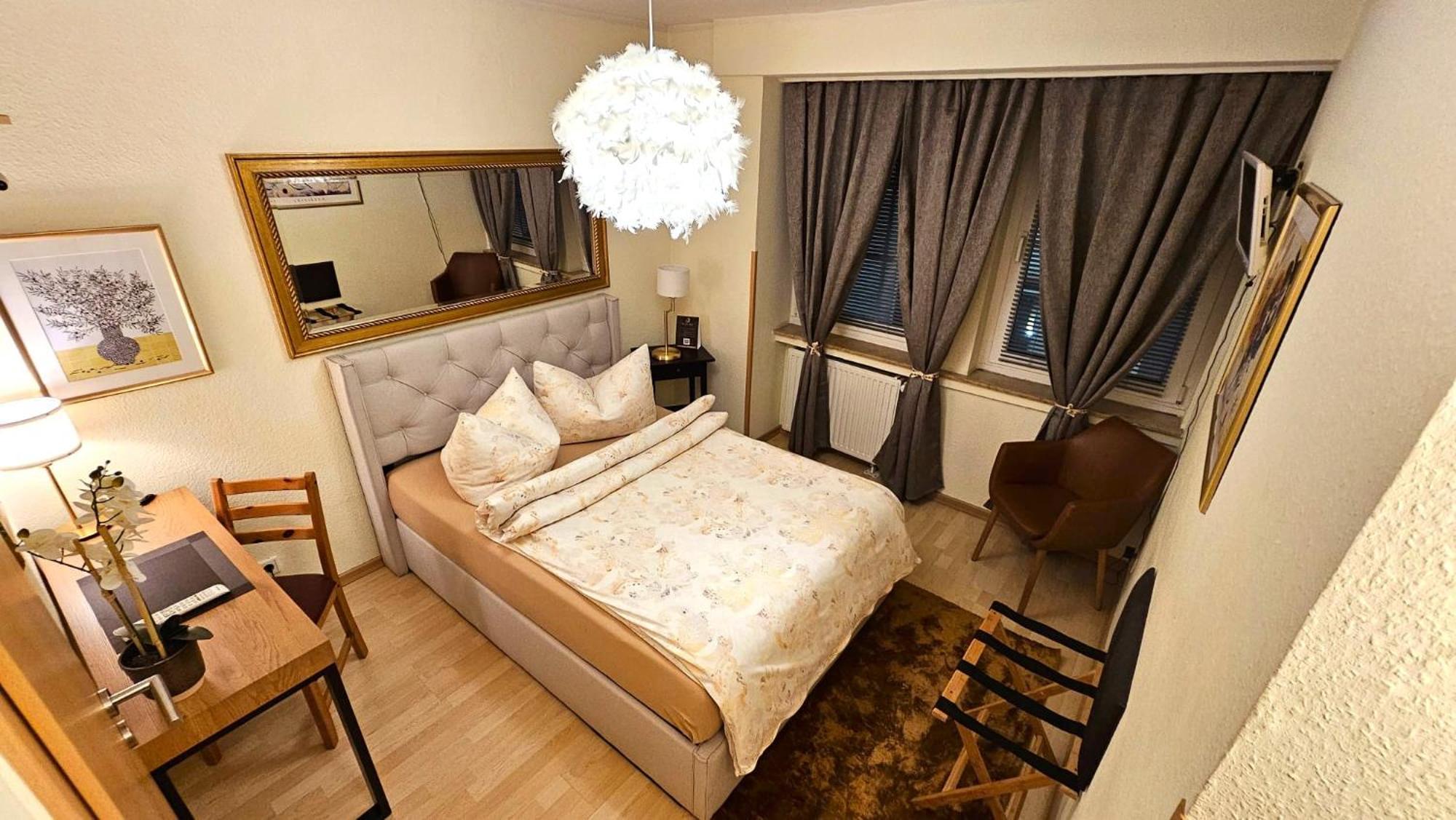 The Soho Altstadt Self Check In Hotel 3*