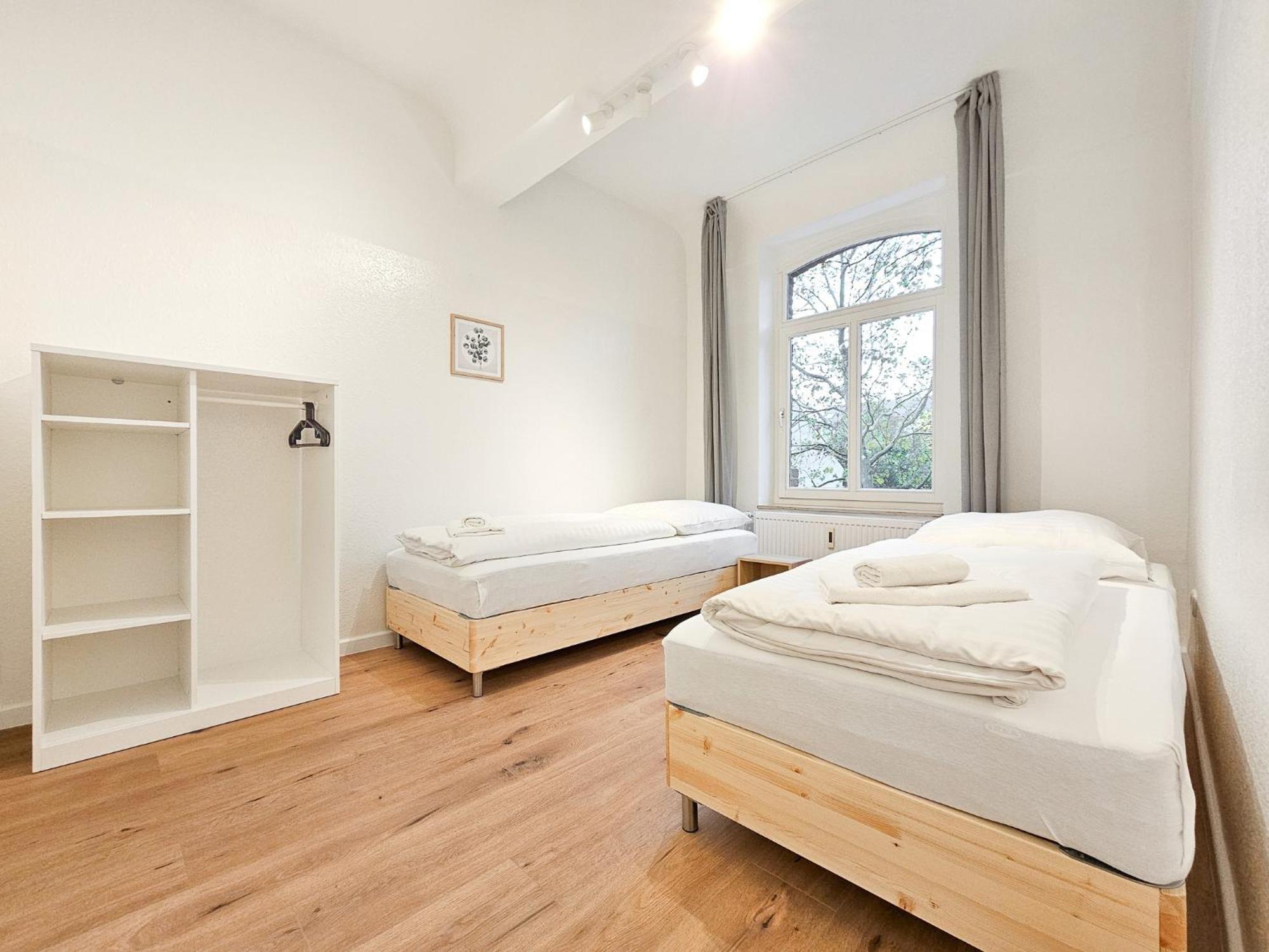 Raj Living - 300m2 Loft With 7 - 15 Min Messe Dus & Old Town Dus Düsseldorf