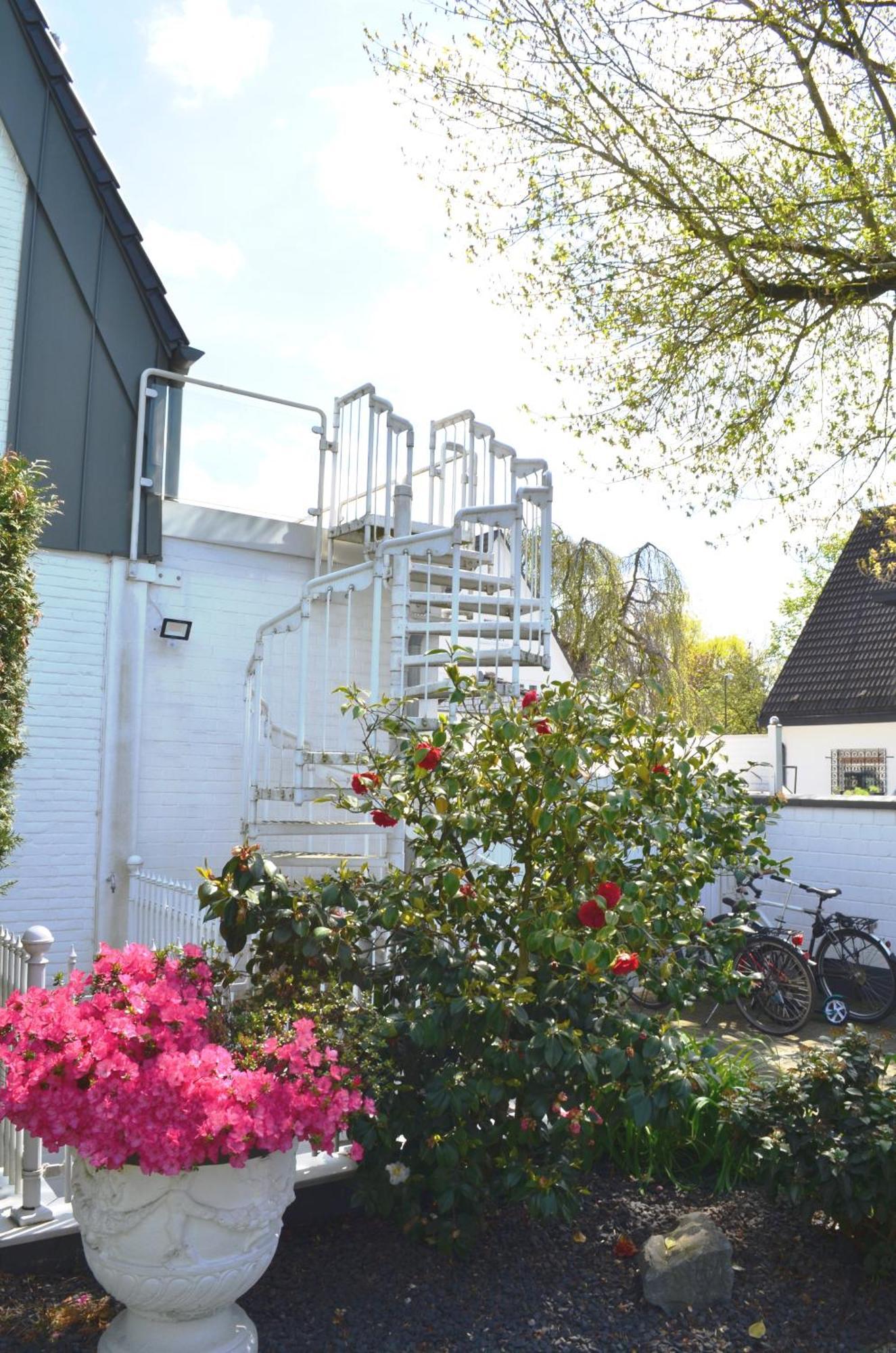 Av No.1 Homestay Dusseldorf