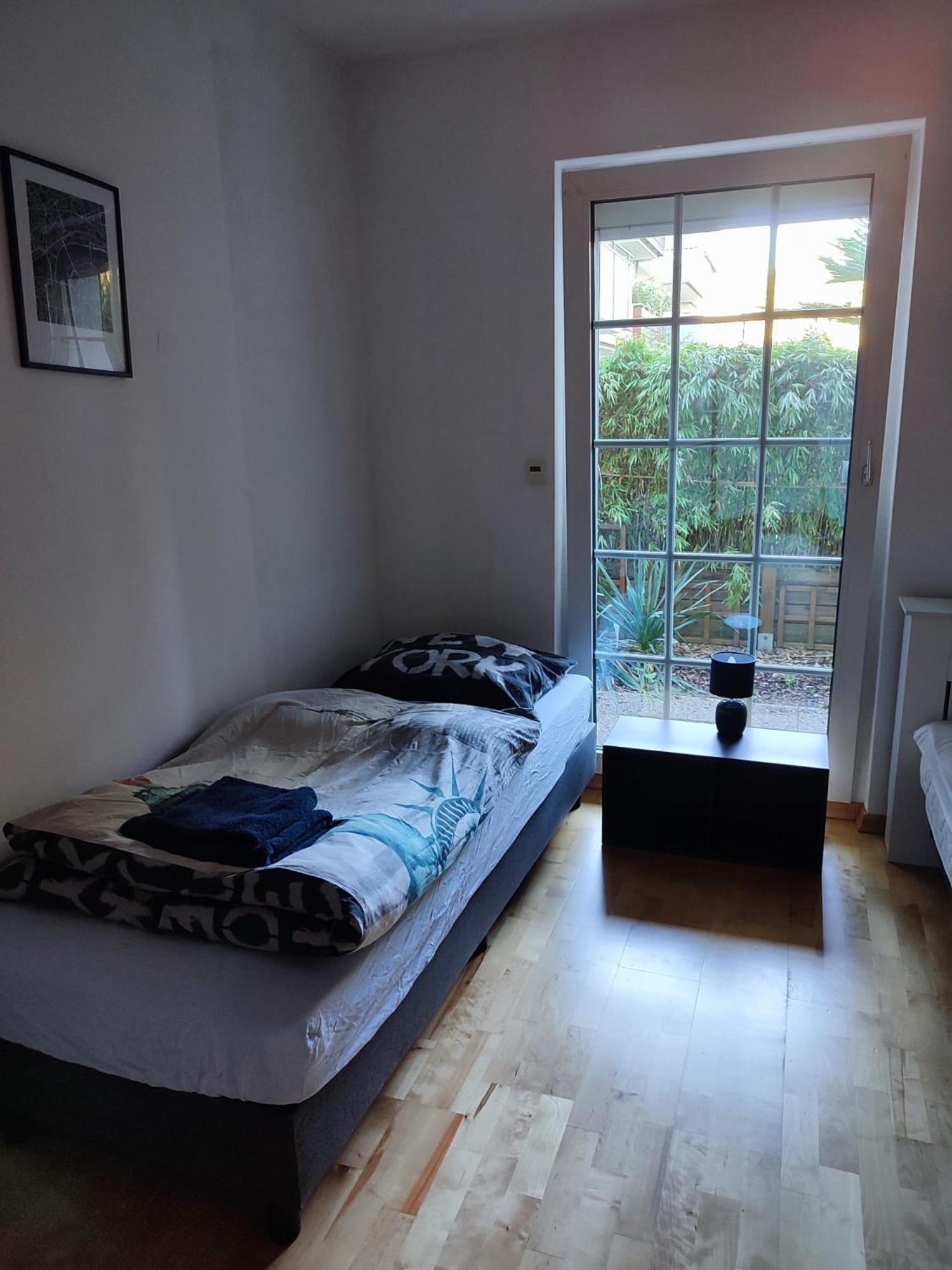 Monteurwohnung Mit Garten 6 Personen Dusseldorf
