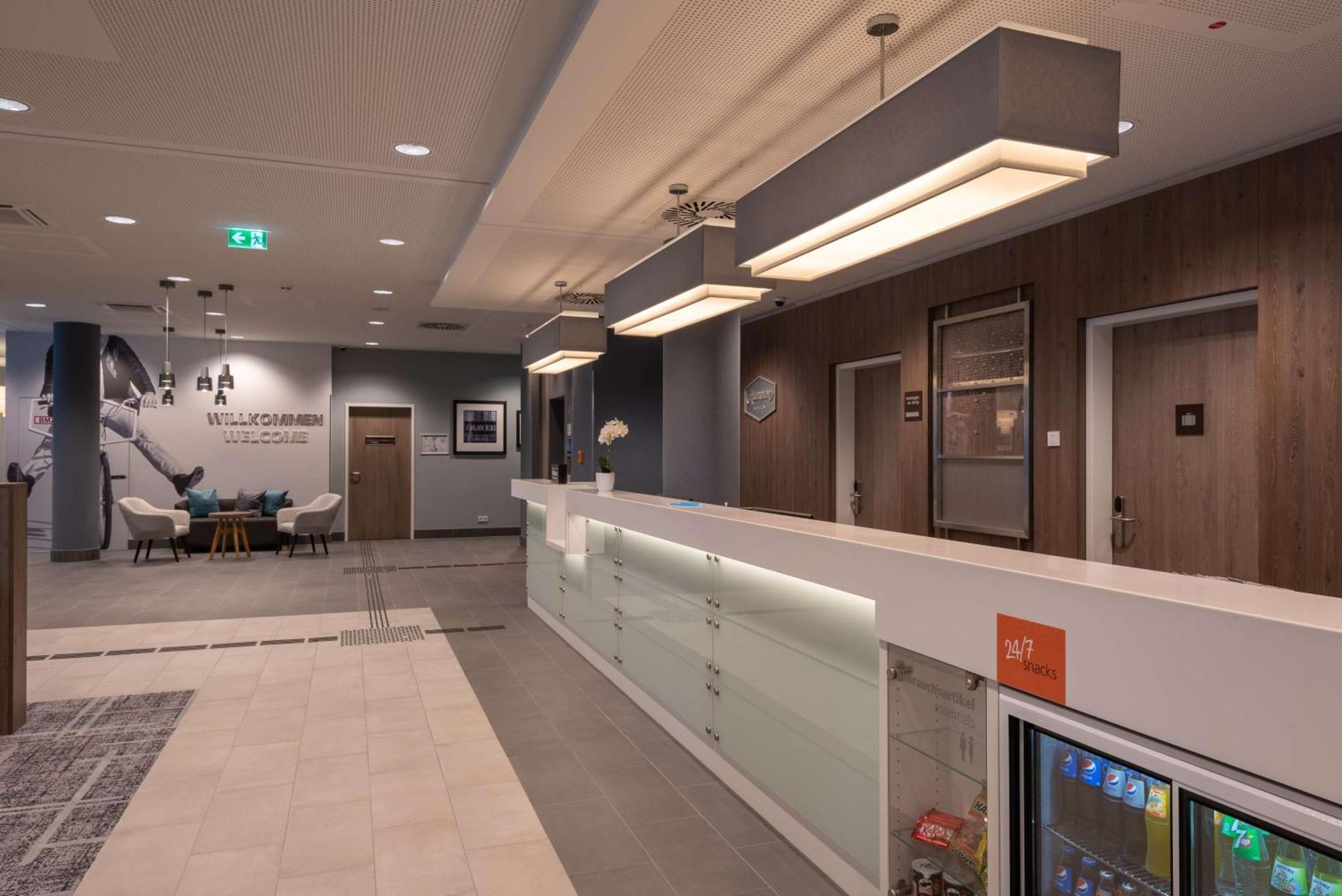 Hampton By Hilton Centre Hotel Dusseldorf