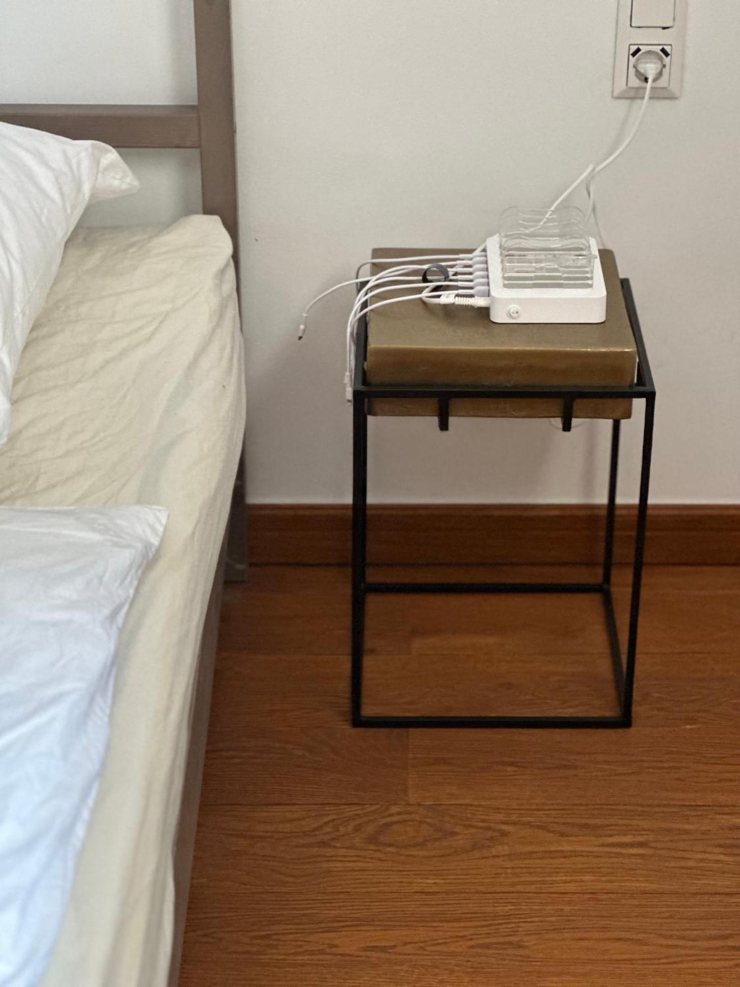 Doppelbett Suite, Naehe Messe