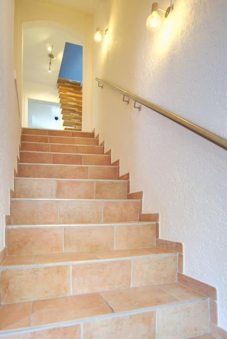 Quiet 2-room With Separate Entrance Apartamento