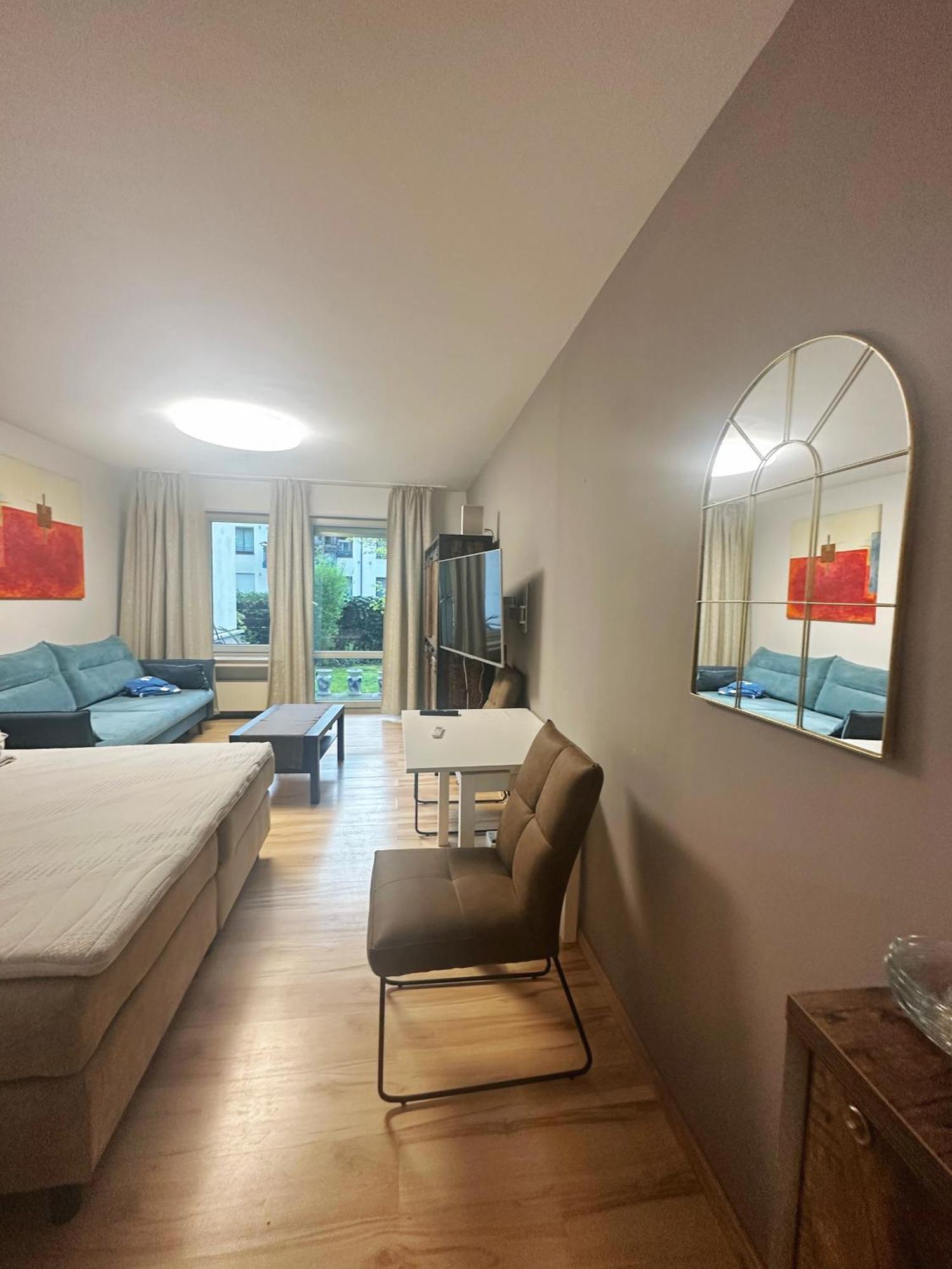 Apartment Messe Flughafen Nah Mit Waschmaschine *