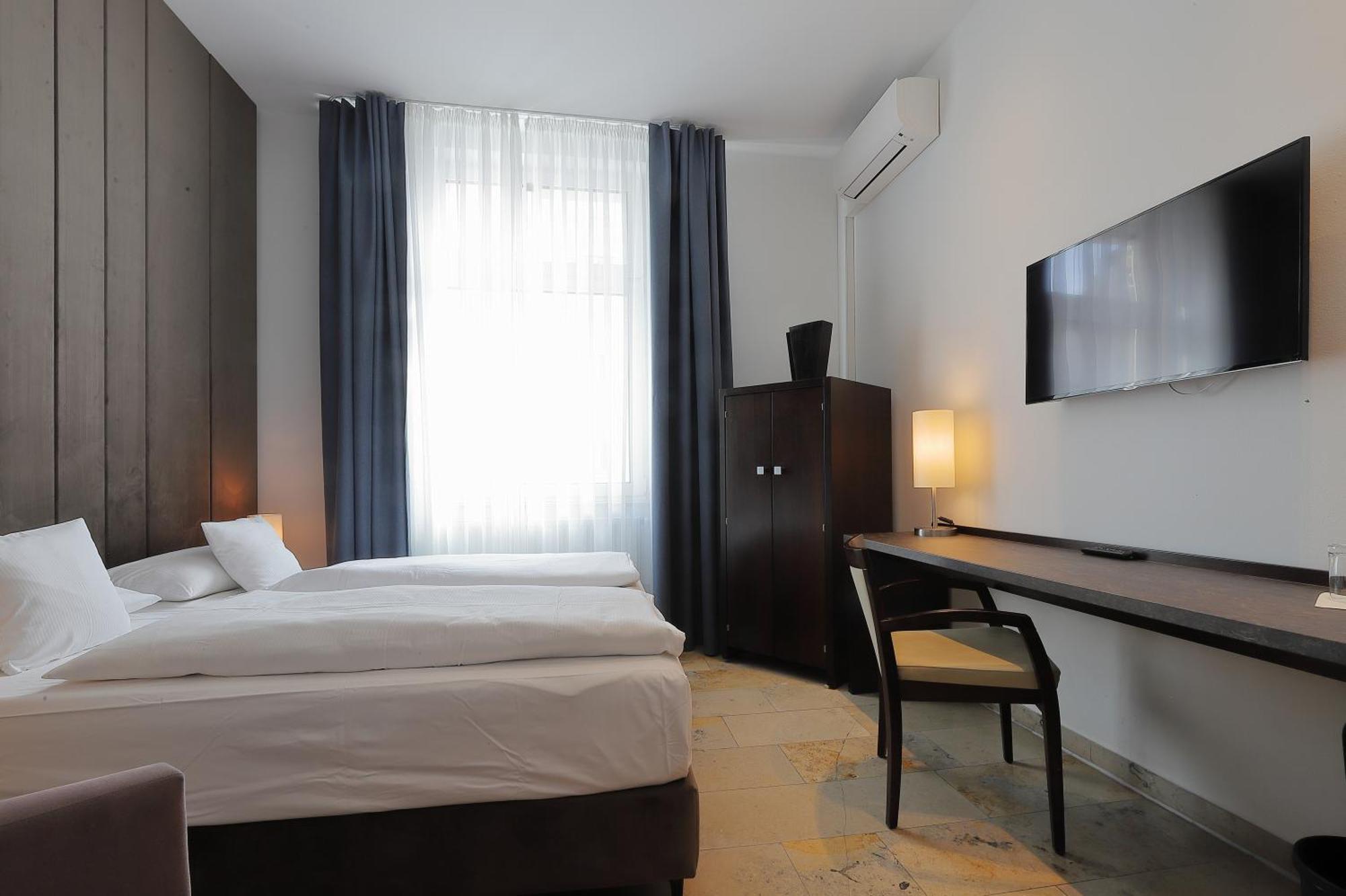 Hotel Devin Art Dusseldorf