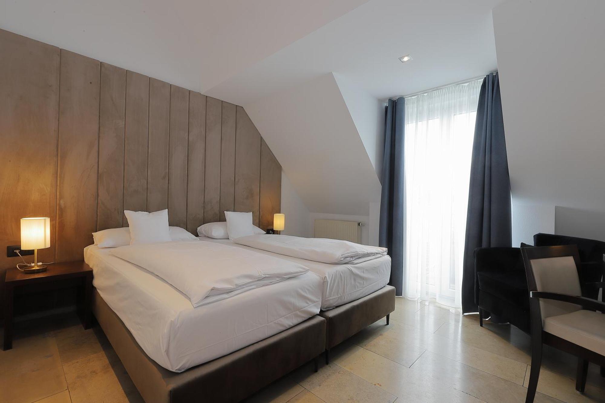 Hotel Devin Art Dusseldorf