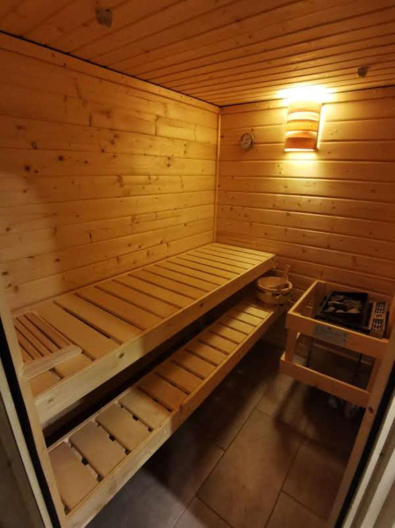Bei Der Palme Mit Sauna Moeglichkeit