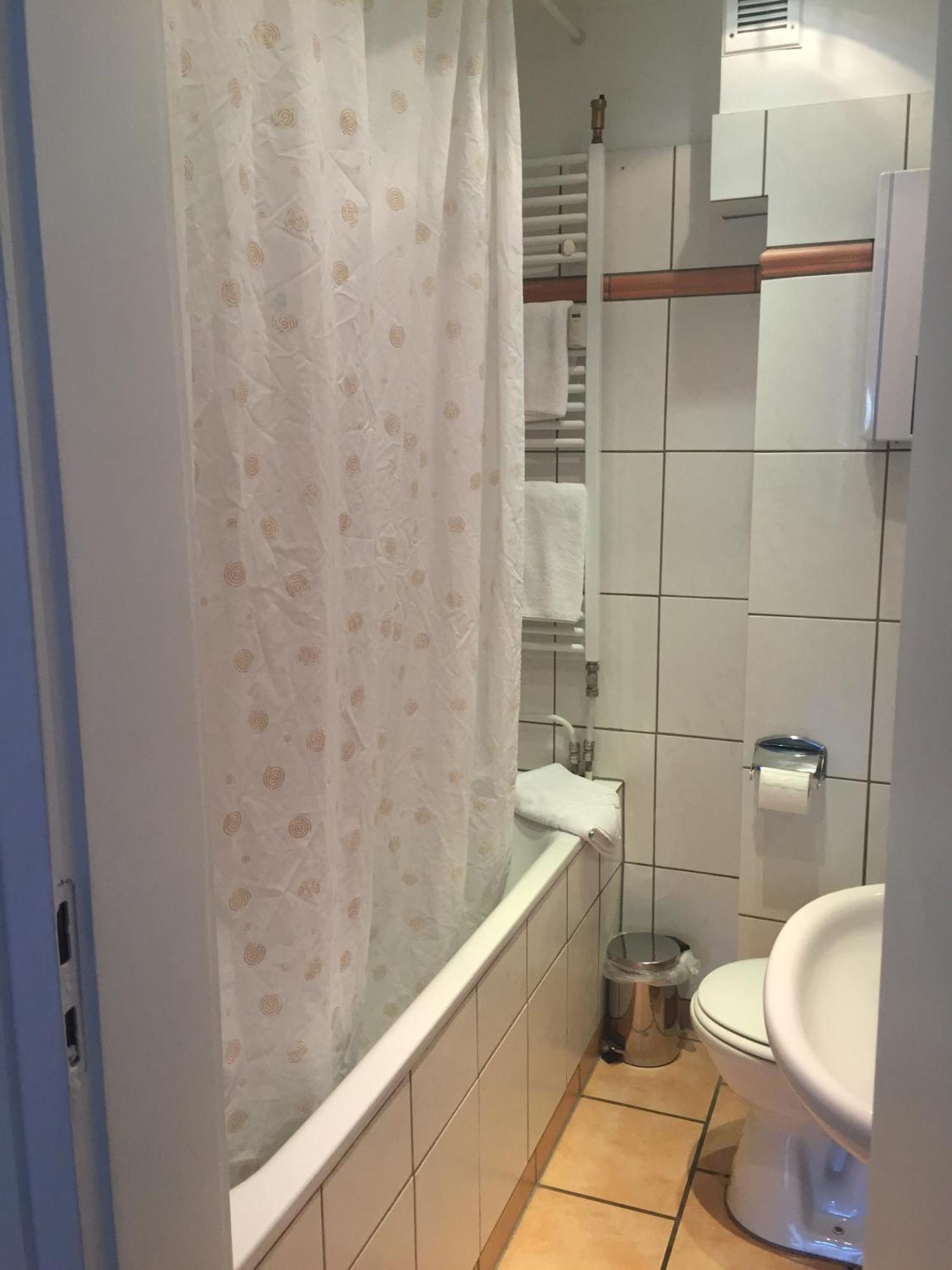 Hotel Barcelona Bed & Breakfast 2*