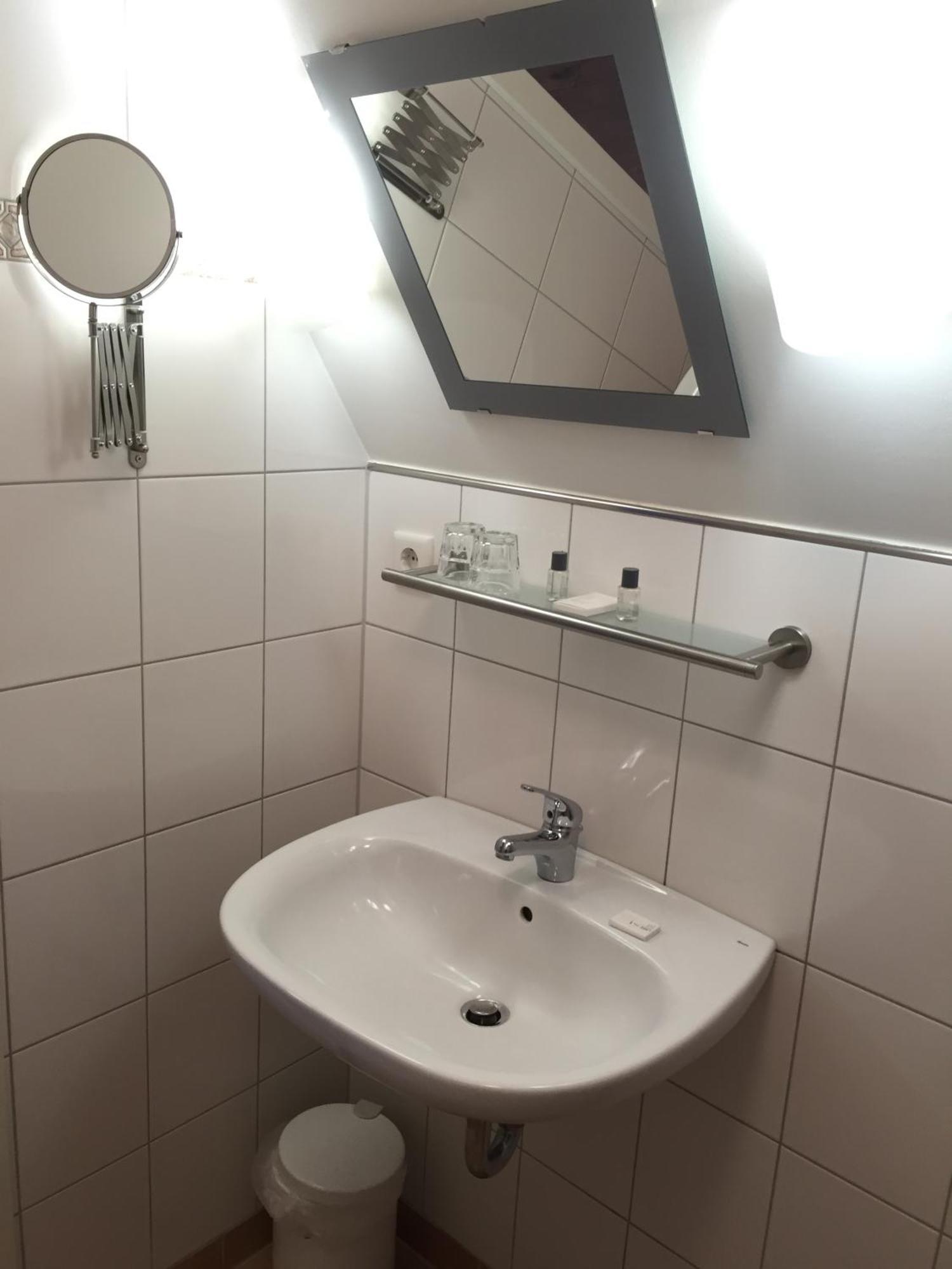 Barcelona Bed & Breakfast 2* Dusseldorf
