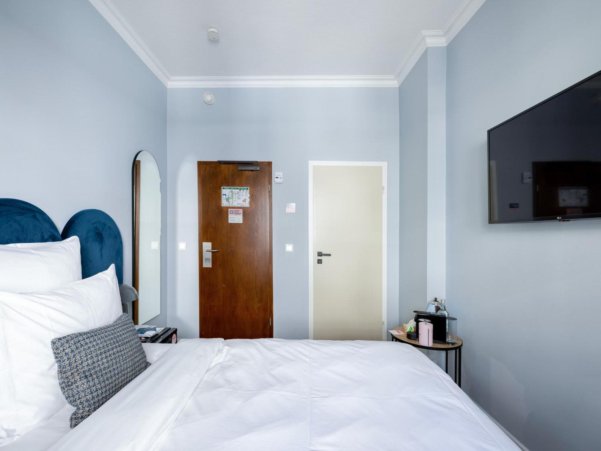 Numa Artol Aparthotel 4*