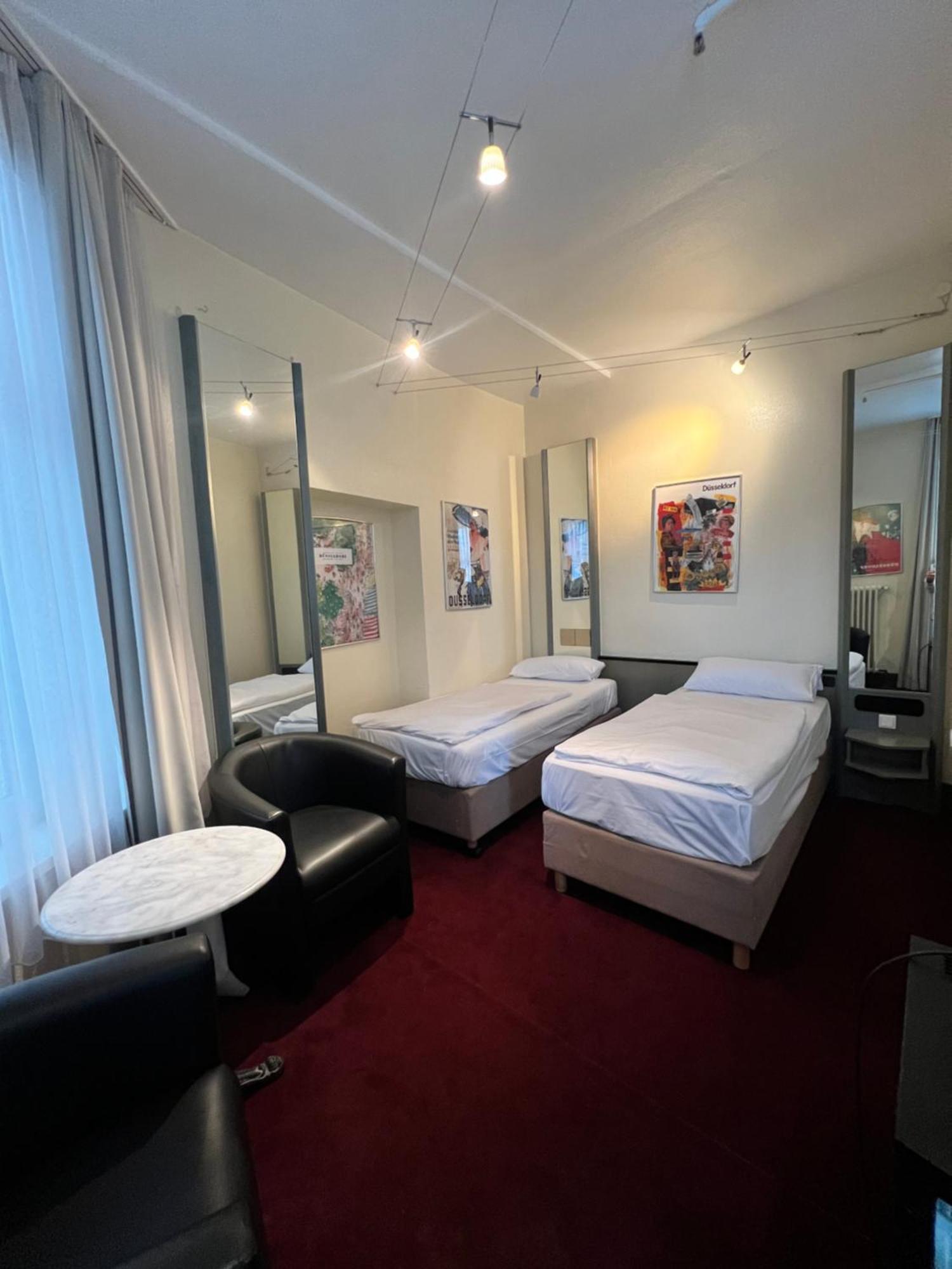 Monopol Centre Hotel