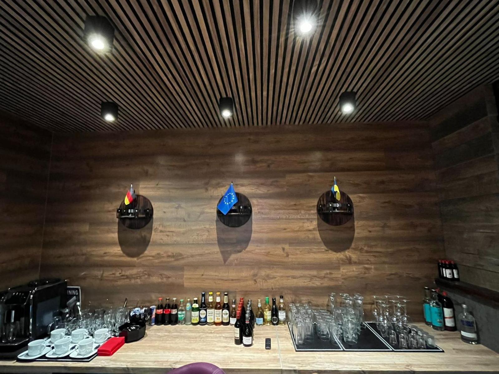 Rheinmetropole 3*
