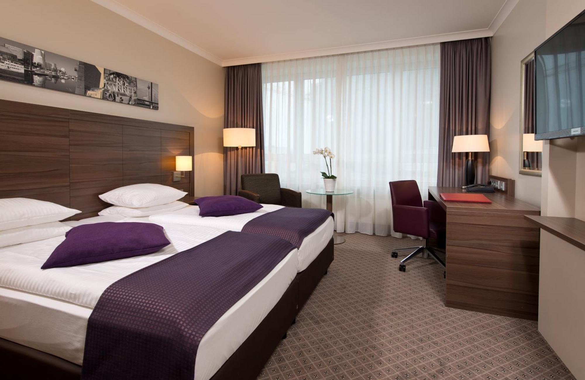Leonardo Royal Koenigsallee Hotel 4*