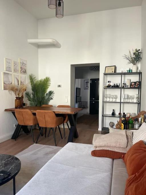 Apartment Helle Stadtwohnung In Flingern