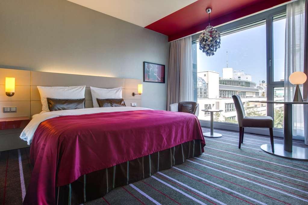 Radisson Blu Media Harbour Hotel, 4*