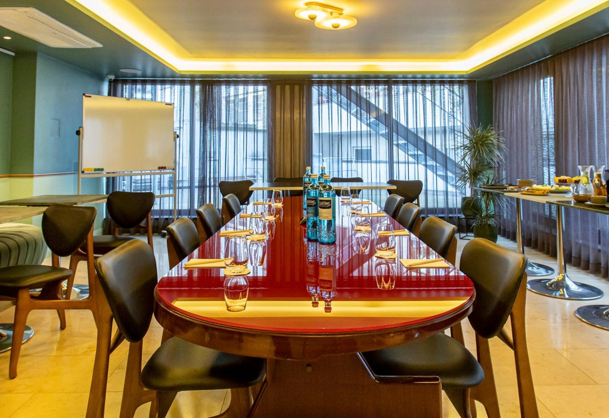 Muze Hotel
