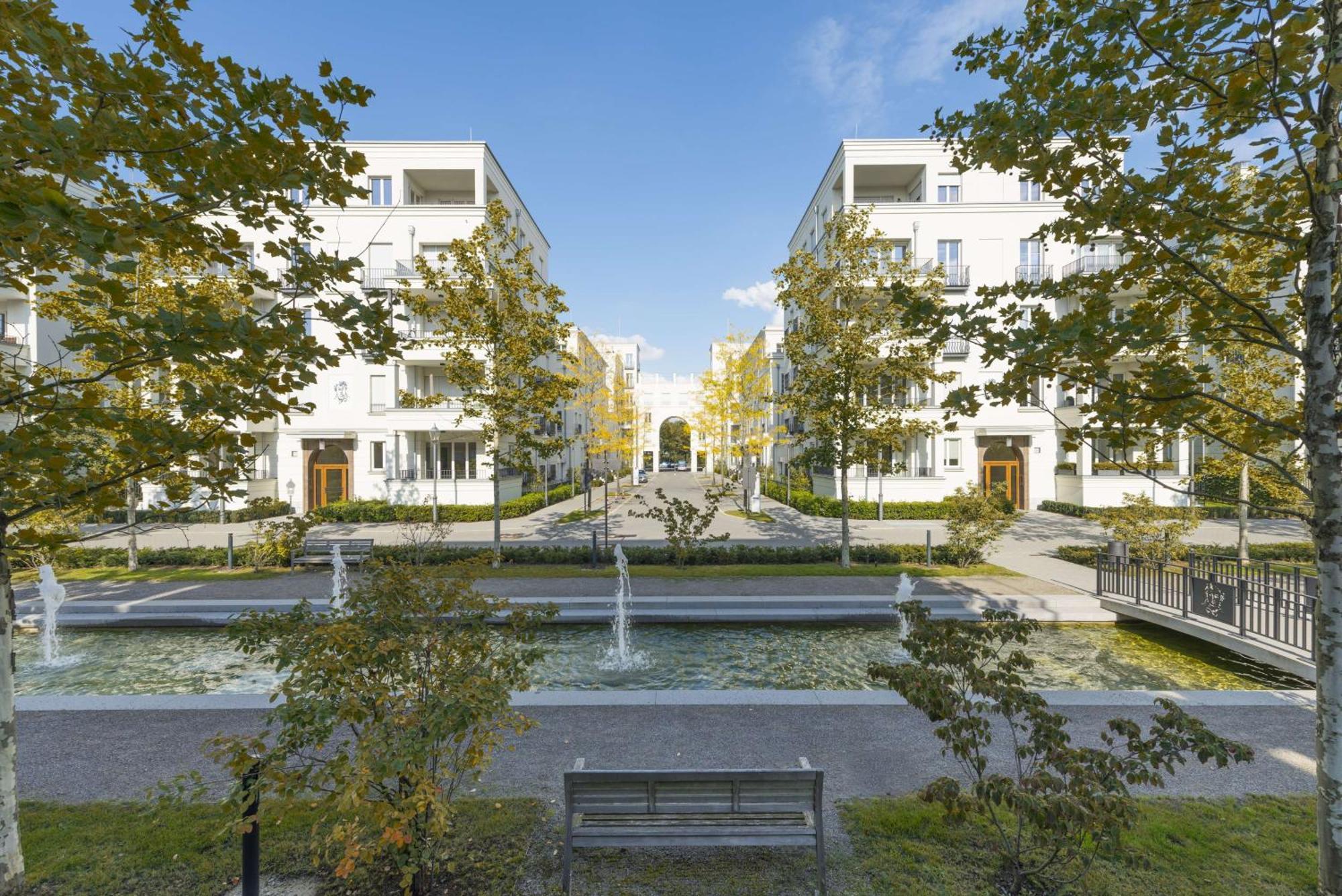 Apartment Traum Loft In Exklusiver Und Ruhiger Lage Duesseldorfs Nahe Messe Und Infrastruktur