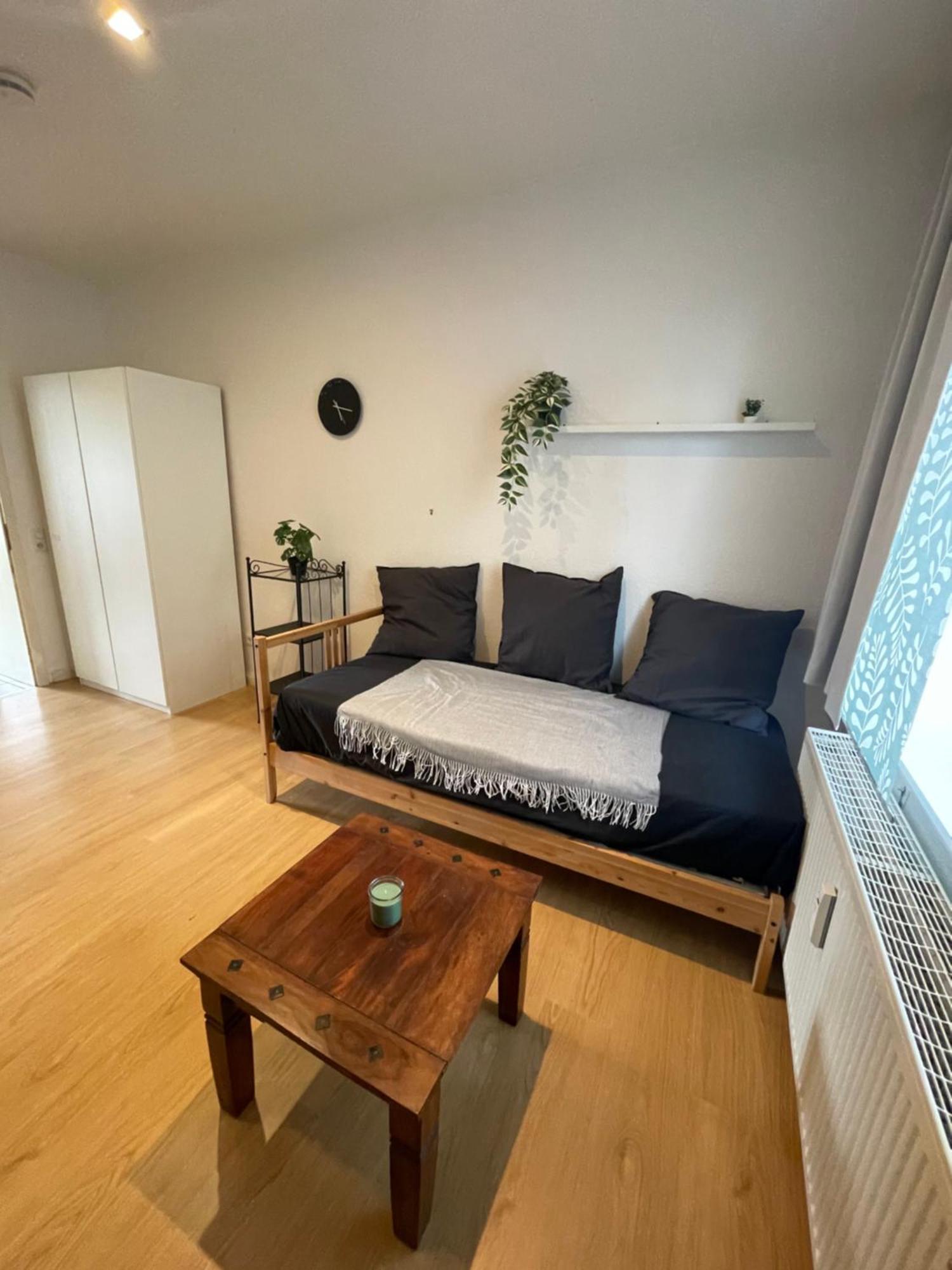 Apartment, Parterre, Fuer 3 Gaeste, Zentral Gelegen, Mitsubishi Halle