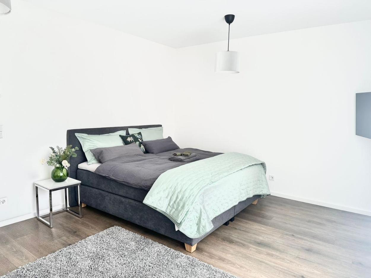 Center Apartment *