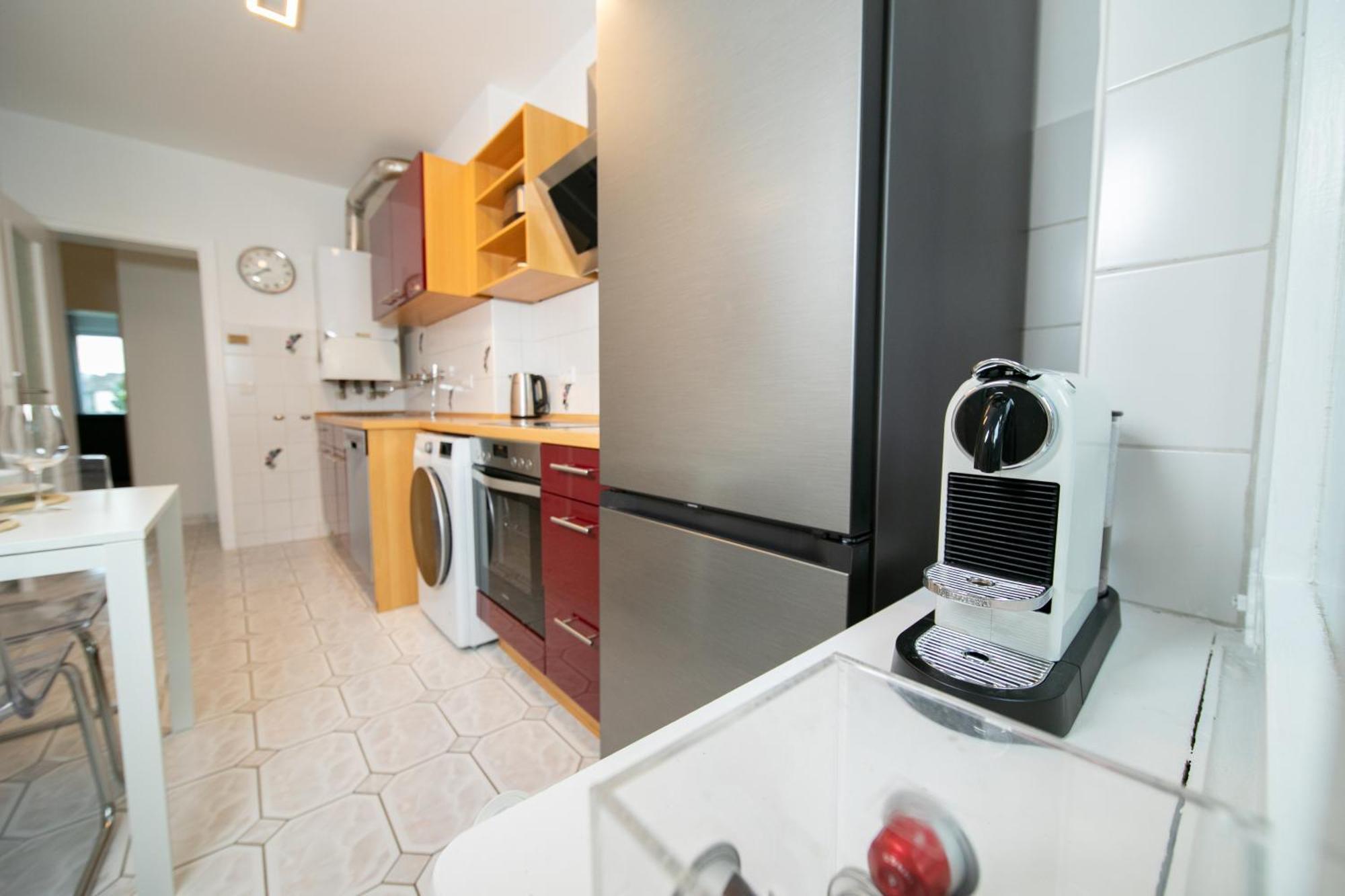 Apartment Bright - Zentral Mit Kueche - 65 Sqm - Messe *