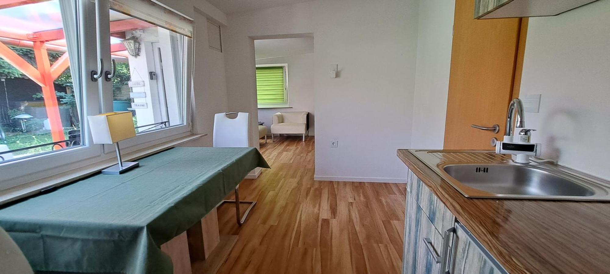 Apartment An Der Tanne Mit Ueberdachter Terrasse Dusseldorf