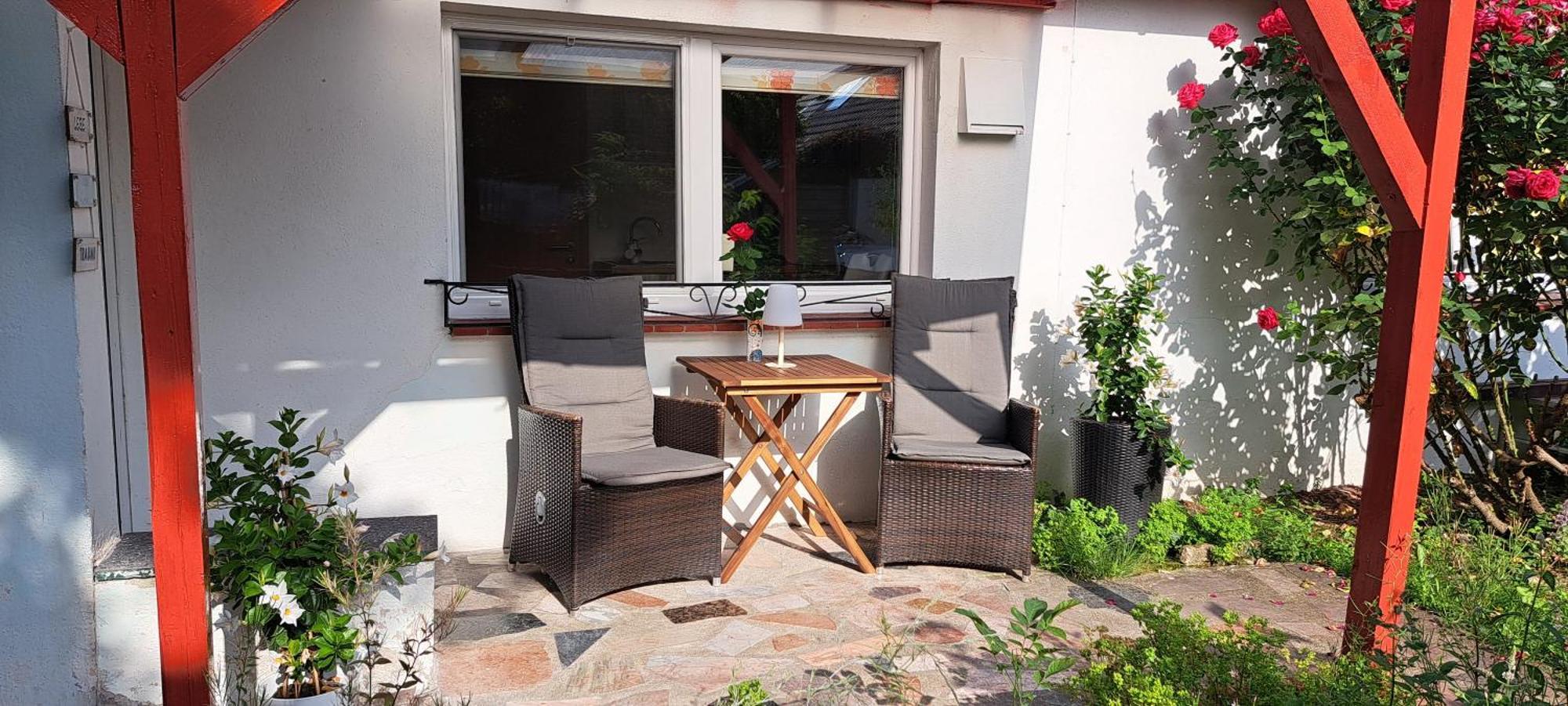 An Der Tanne Mit Ueberdachter Terrasse Dusseldorf