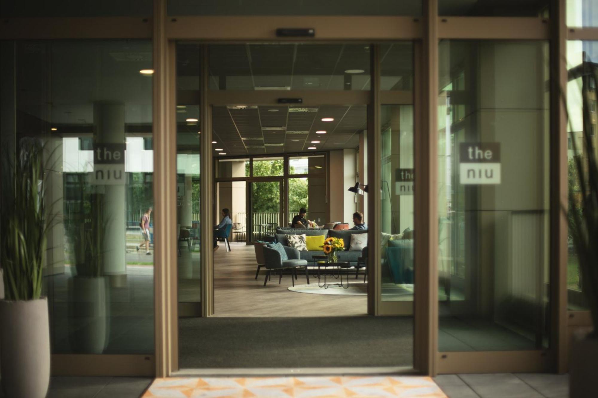 - The Niu Tab Main Station By Ihg Hotel 3*