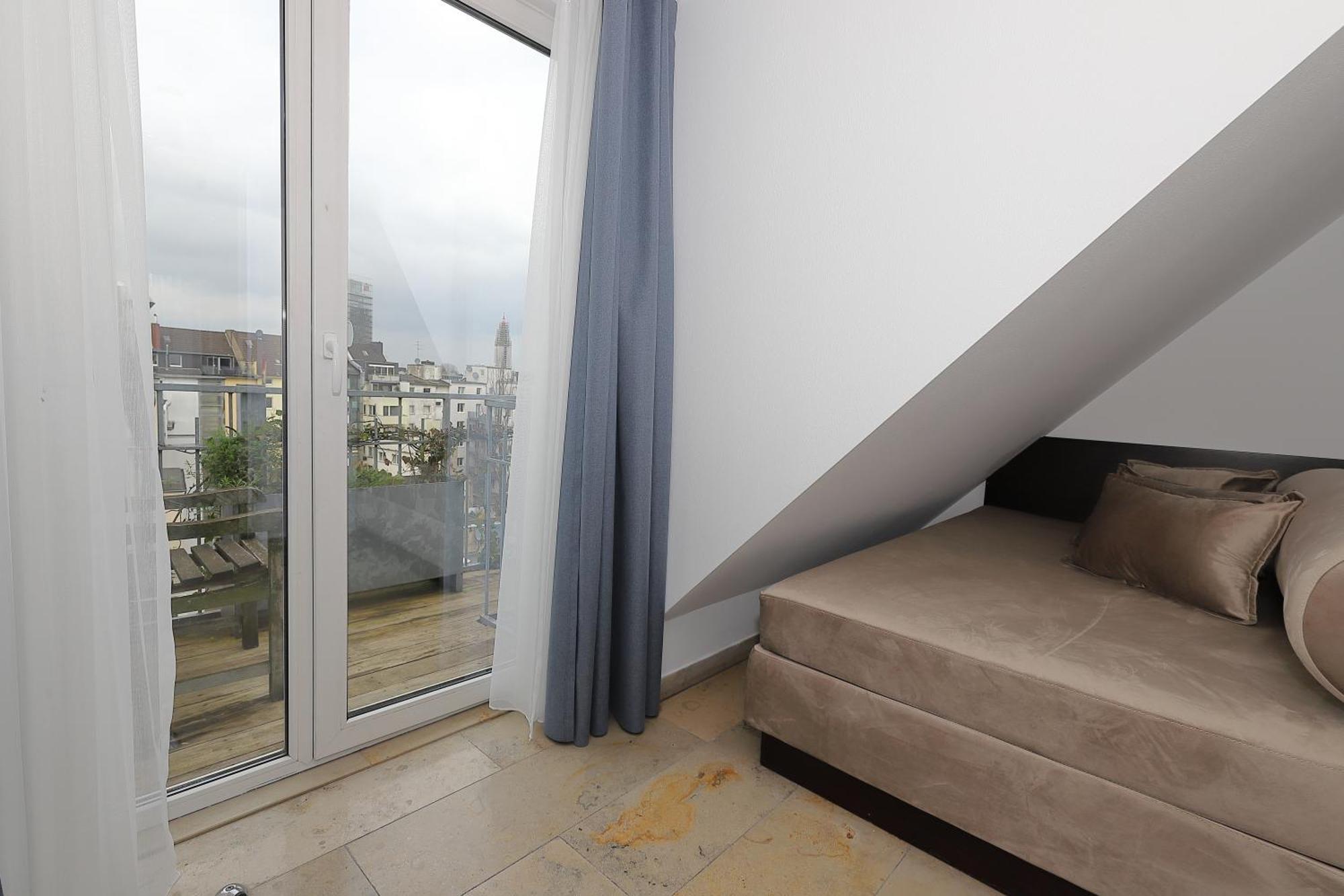 Devin Art Hotel 4*
