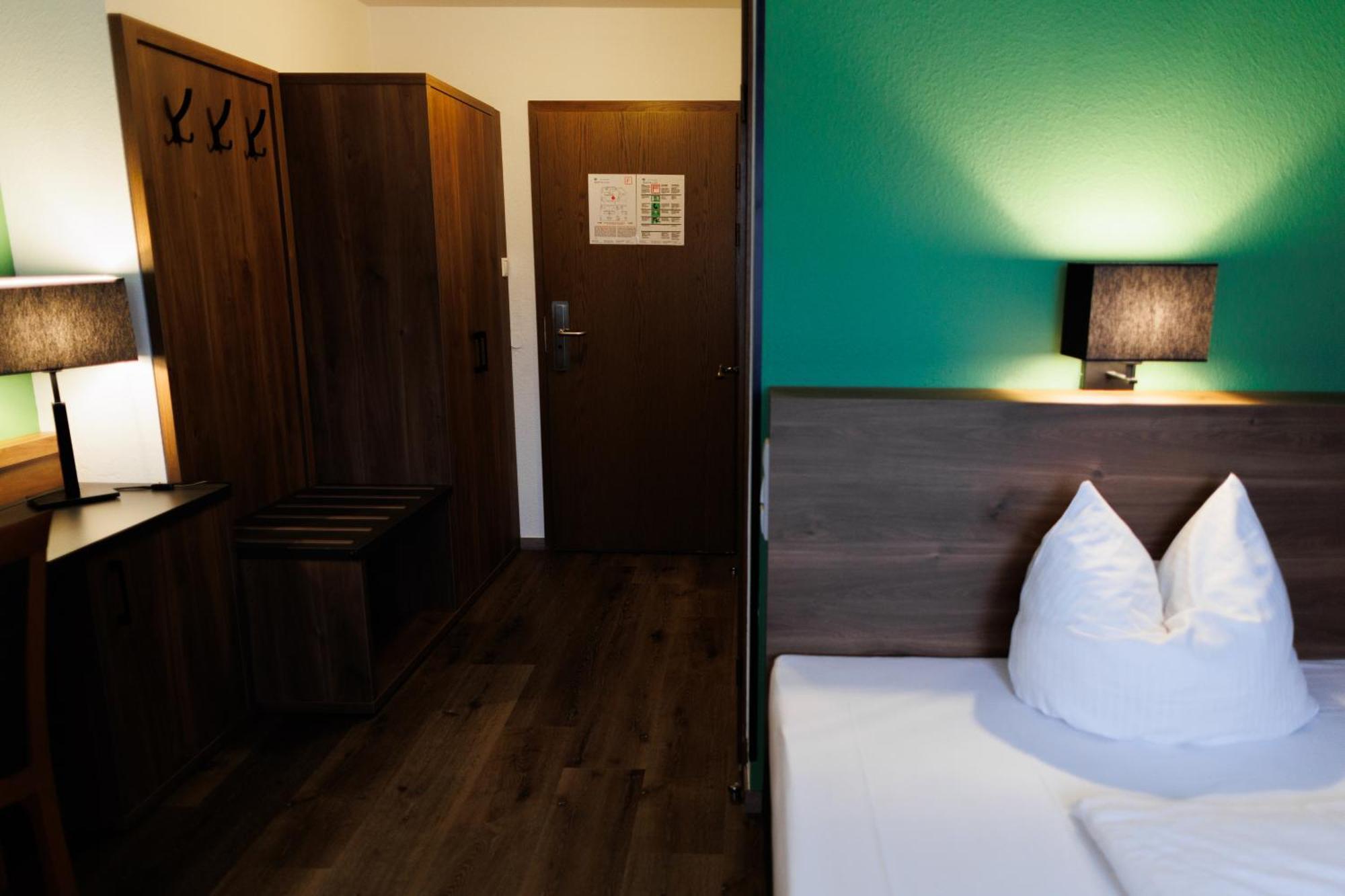 Bellevue 3* Dusseldorf