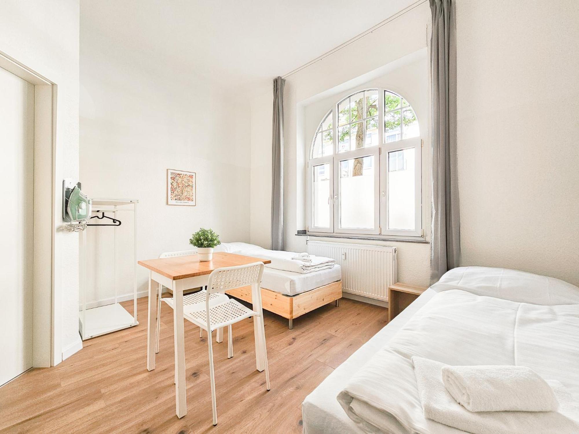 Raj Living - - 15 Min Zur Messe Dus Dusseldorf