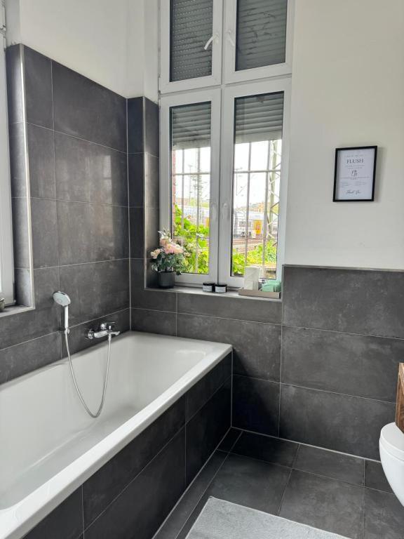 Heaven Homes - 5 Min Bis Zur Duesseldorfer Innenstadt Homestay