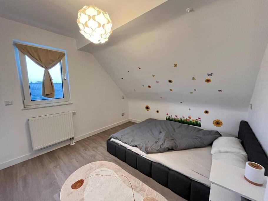 Noah's House - Messe And Airport Villa Dusseldorf
