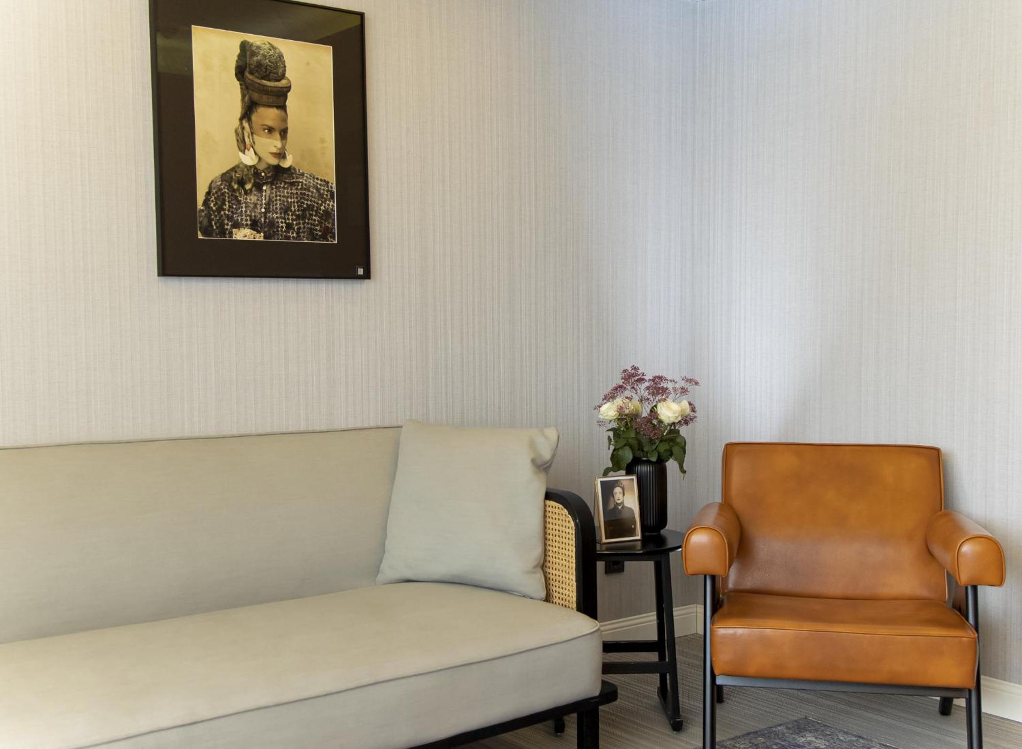 Hotel Muze - Handwritten Collection 4*