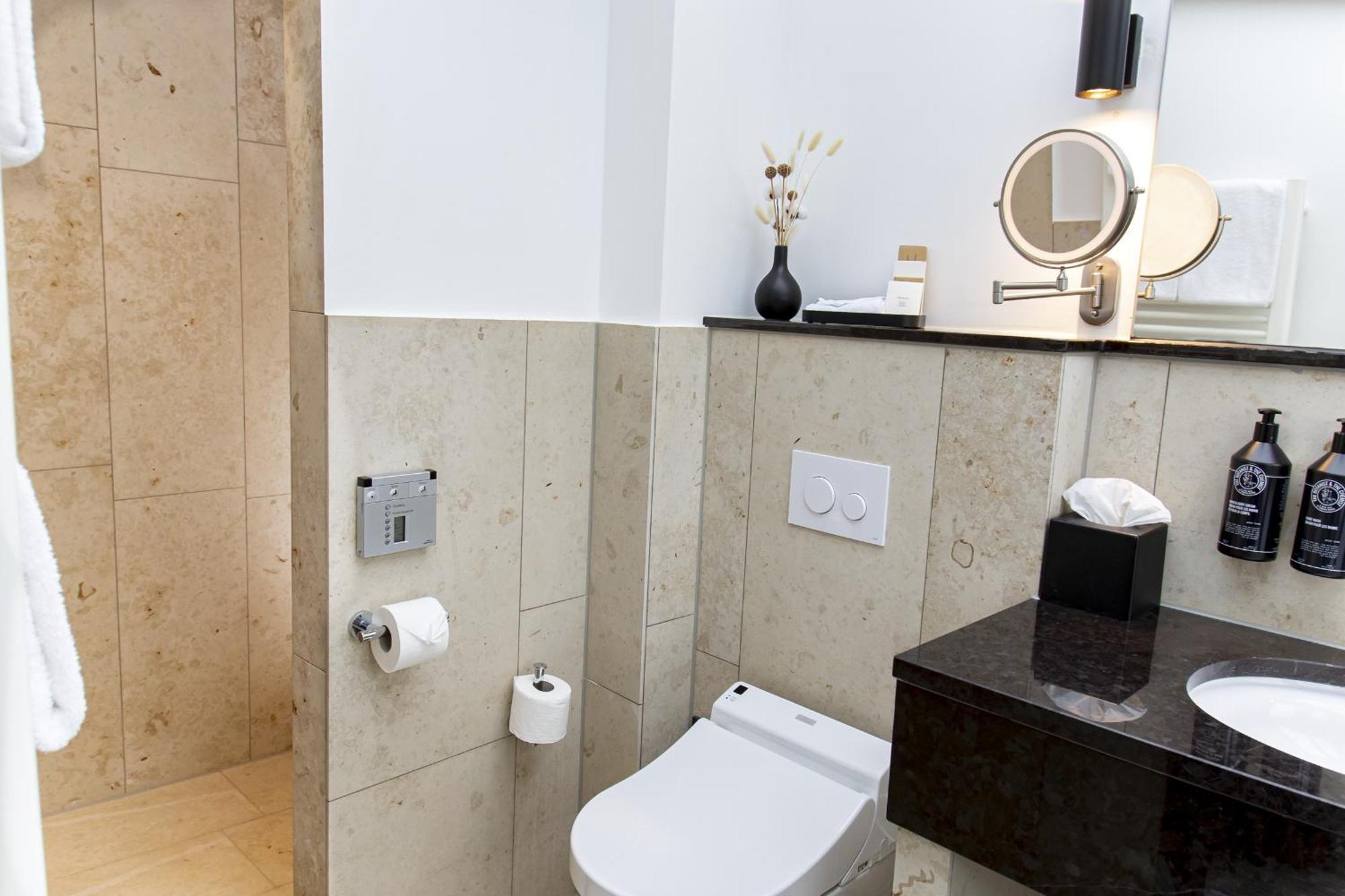 Hotel Muze - Handwritten Collection 4*