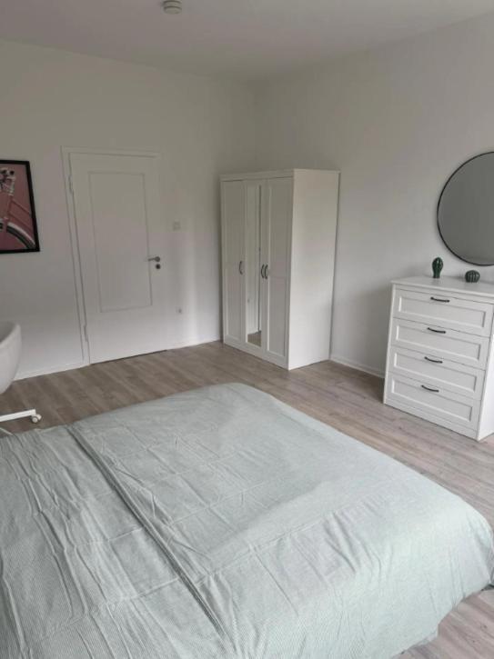 4 Bedroom In Fancy Oberkassel